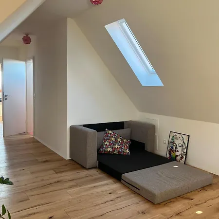 Daire Vewa Loft - Helle, Ruhige Dachwohnung